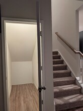 7718 Nelson Rd in Mint Hill, NC - Foto de edificio - Building Photo