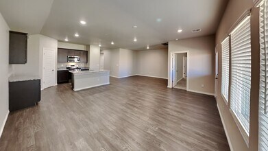 12541 Bending Brk Dr in Oklahoma City, OK - Building Photo - Building Photo