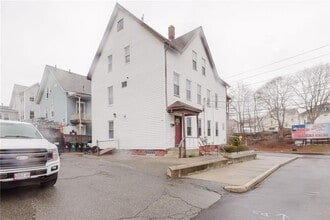6 Bennett St in Woonsocket, RI - Building Photo - Building Photo