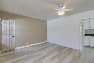 8716 Buckles St in Downey, CA - Building Photo - Building Photo