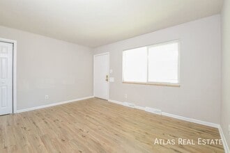 1447 W Byers Pl in Denver, CO - Foto de edificio - Building Photo