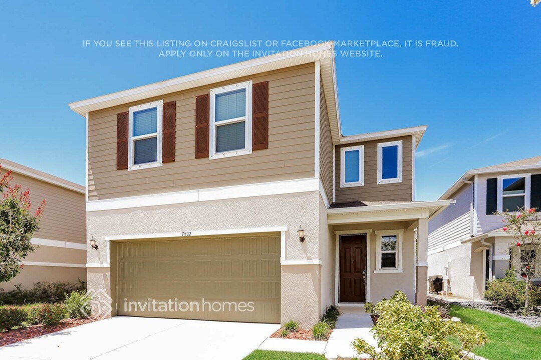 7502 Sunshine Bridge Ave in Gibsonton, FL - Building Photo