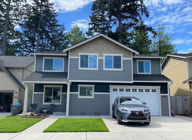 187 NE Ragweed Way in Bremerton, WA - Building Photo - Building Photo