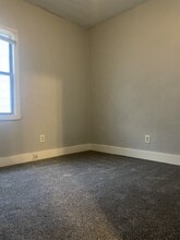 1617 E Matheny Ave in Springfield, IL - Building Photo - Building Photo