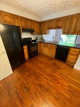 1105 Old Farm Rd in Lawrence, PA - Building Photo - Building Photo
