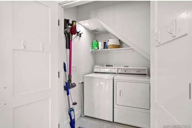 229 Carnation Ave in Imperial Beach, CA - Building Photo - Building Photo