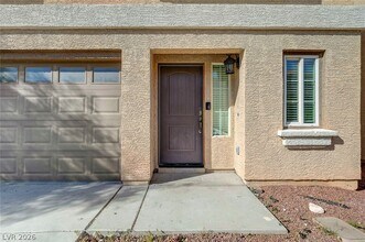 6844 Treble Clef Ave in Las Vegas, NV - Building Photo - Building Photo