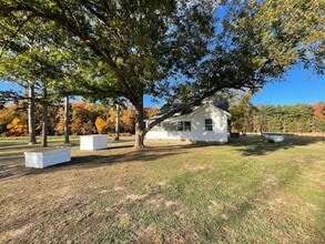 850 Buggs Island Rd in Boydton, VA - Building Photo - Building Photo