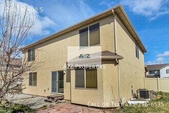2867 W 400 S in Lehi, UT - Foto de edificio - Building Photo