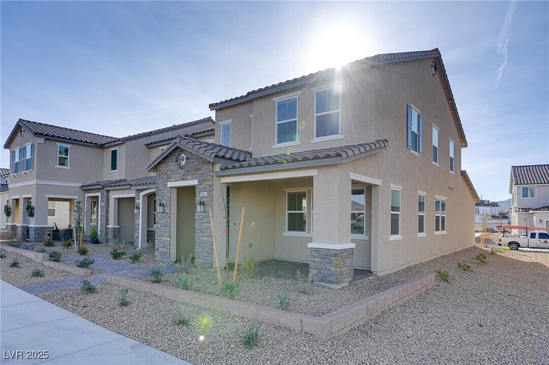 2807 Abrantes Pl in Henderson, NV - Foto de edificio