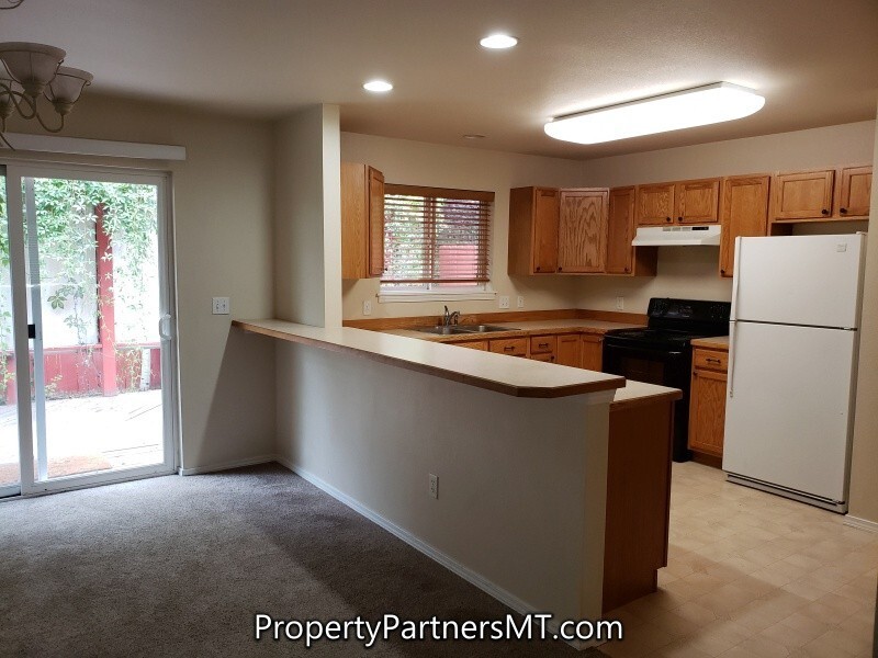 2619 Annie St in Bozeman, MT - Building Photo