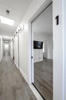 62 S Main St in Johnstown, OH - Building Photo