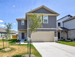 128 Drifter Ln in Jarrell, TX - Building Photo - Building Photo