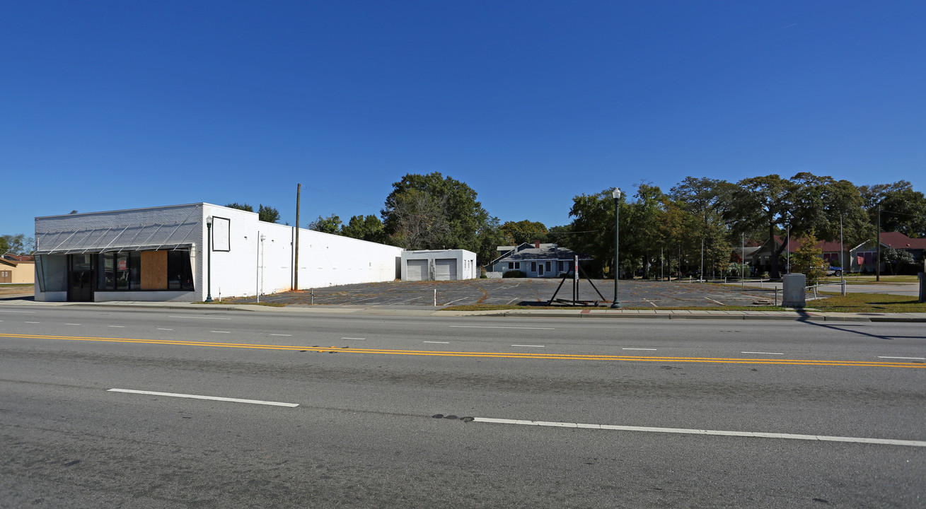 Main Street Flats in Columbia, SC - Building Photo