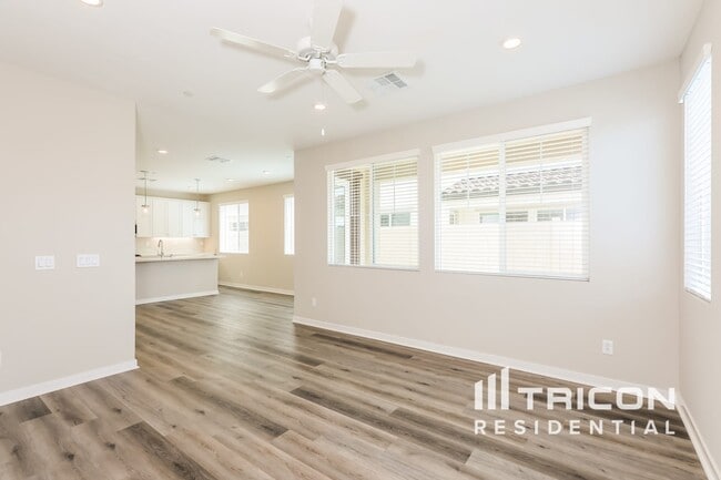 31651 Hans Dr in Menifee, CA - Building Photo - Building Photo