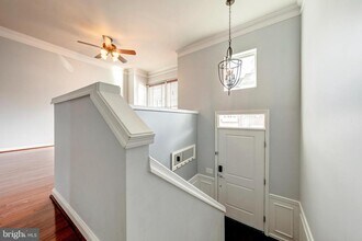 42644 New Dawn Terrace in Ashburn, VA - Building Photo - Building Photo