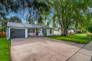 4850 S Washington St in Englewood, CO - Building Photo