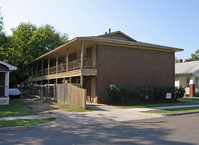 2540 E 7th St in Tulsa, OK - Foto de edificio - Building Photo