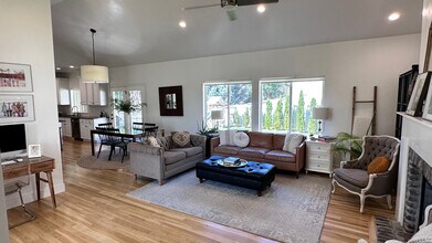 1369 E 320 N in Provo, UT - Building Photo - Building Photo