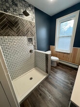 100 S Broad St in Hallam, PA - Building Photo - Building Photo