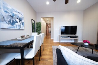 125 La Salle St in New York, NY - Building Photo - Building Photo