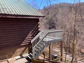 182 Alpine Acres Rd-Unit -182 Alpine Acres Road - Lower in Vilas, NC - Building Photo - Building Photo