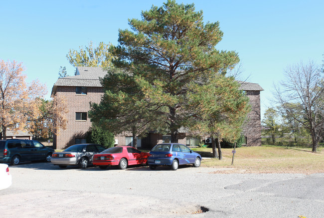 Southview Apartments in Rice, MN - Building Photo - Building Photo