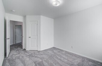 5008 Sycamore Ln in Brookshire, TX - Building Photo - Building Photo