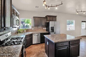 14213 Silver Point Ave in El Paso, TX - Building Photo - Building Photo