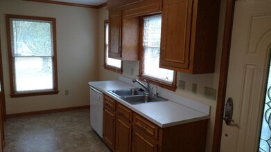 1071 Arnaud St in Sumter, SC - Building Photo - Building Photo