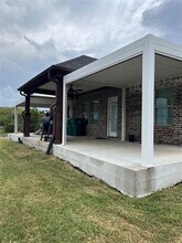 431 Golden Pond Dr in Cedar Hill, TX - Building Photo - Building Photo