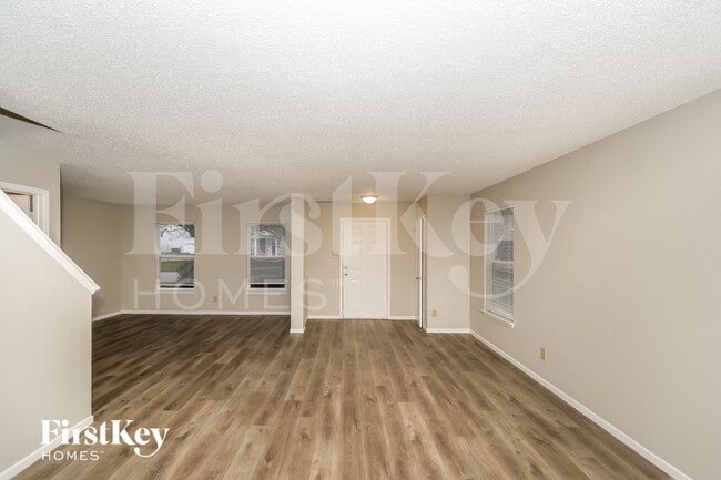 12662 Courage Crossing in Fishers, IN - Building Photo - Building Photo