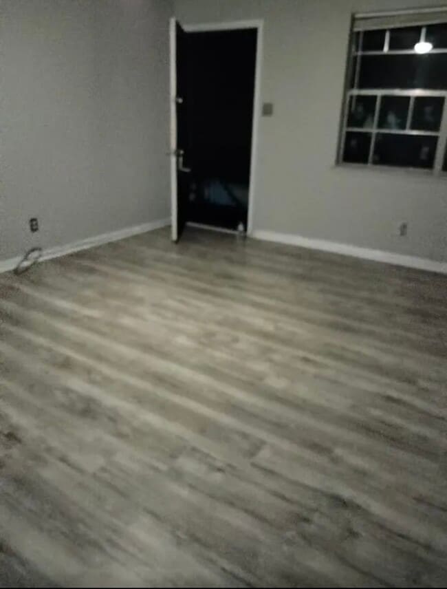 2509 Oak Forest Dr in Savannah, GA - Foto de edificio - Building Photo