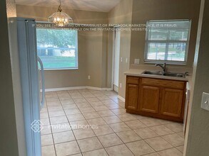 2614 Nellie Ln in North Port, FL - Foto de edificio - Building Photo