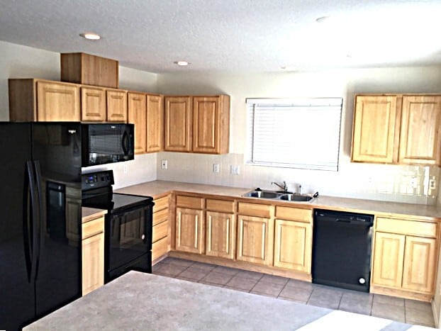 6651 S Acacia Ave in Boise, ID - Building Photo - Building Photo