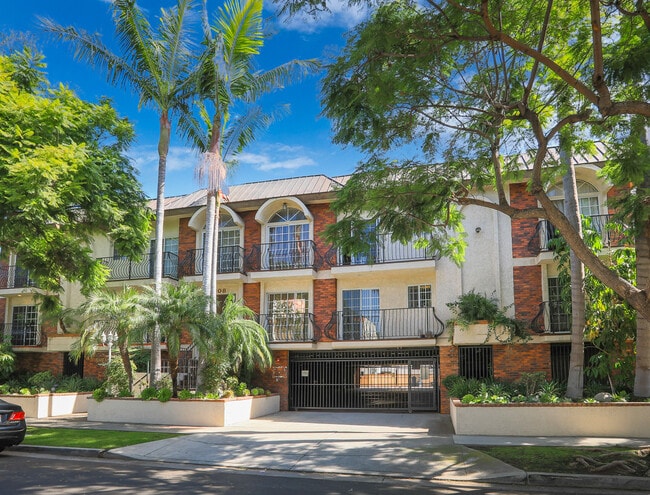 908 S Shenandoah St in Los Angeles, CA - Building Photo - Building Photo