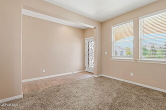 1004 Wensley Pl in Horizon City, TX - Building Photo - Building Photo