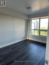 20-720 N Park Rd in Vaughan, ON - Building Photo - Building Photo