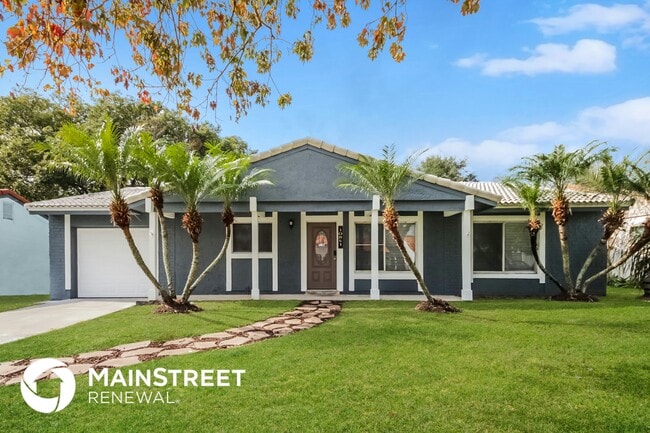 property at 10851 Waterford Ct