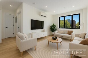 81 Malcolm X Blvd in Brooklyn, NY - Building Photo