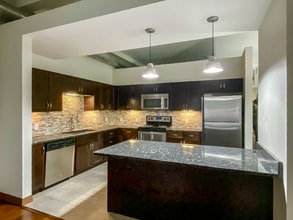 114 State St in Bridgeport, CT - Building Photo - Building Photo