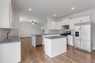 10631 Bradstreet Commons Way in Charlotte, NC - Building Photo - Building Photo
