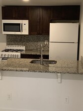 4561 Lake Ave in West Palm Beach, FL - Building Photo - Building Photo