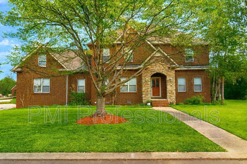 193 Black Bear Trail in Murfreesboro, TN - Building Photo