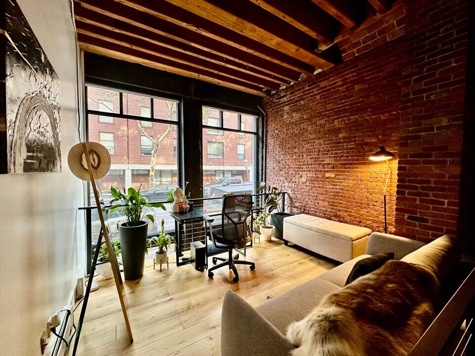 122 Fulton St in Boston, MA - Building Photo