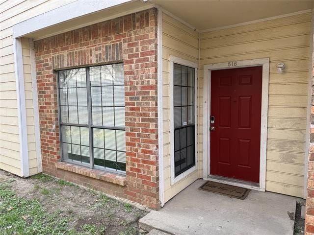 property at 9601 Forest Ln