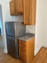 5654 N Ridge Ave in Chicago, IL - Building Photo - Building Photo