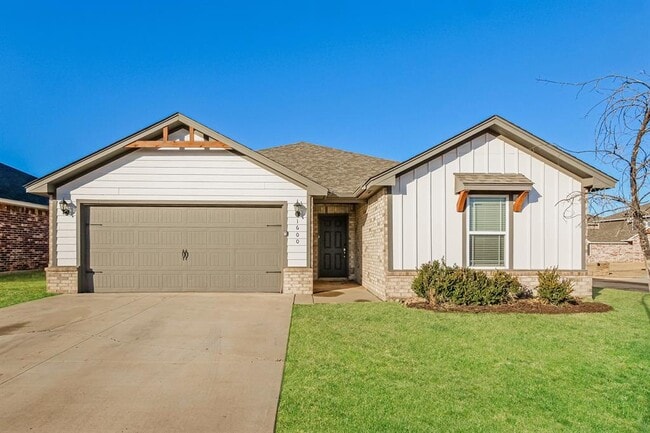 property at 1600 Maroon Dr