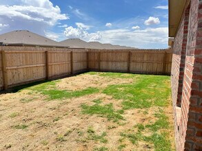 8423 10th Pl in Lubbock, TX - Building Photo - Building Photo