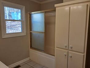 6312 Lake Rd in Nashville, TN - Building Photo - Building Photo